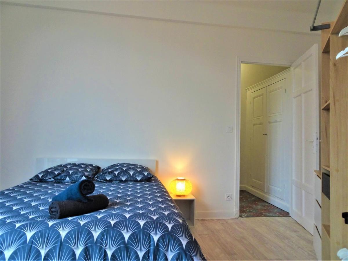 Chambre Privee Et Spacieuse Au Sein D'Un Logement Partage - Central, Quartier Villebourbon - 3 Chambres Doubles - 2 Balcons - Places De Stationnements Gratuites - 5 Min A Pied Gare Et Hypercentre Montauban Exterior photo
