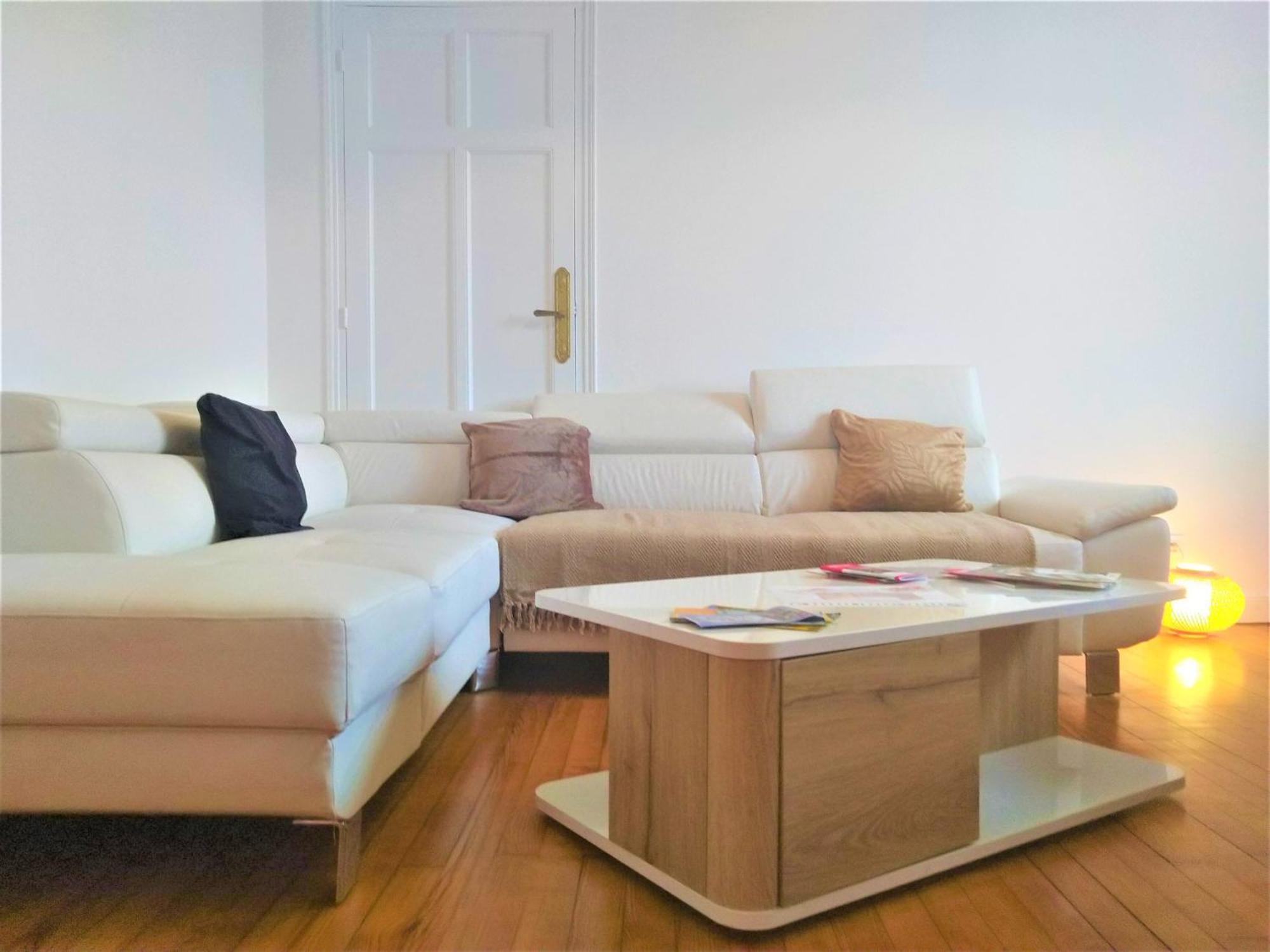 Chambre Privee Et Spacieuse Au Sein D'Un Logement Partage - Central, Quartier Villebourbon - 3 Chambres Doubles - 2 Balcons - Places De Stationnements Gratuites - 5 Min A Pied Gare Et Hypercentre Montauban Exterior photo